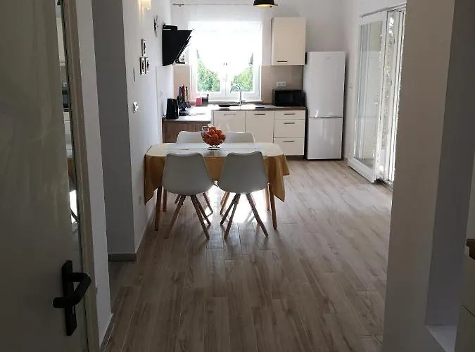 Apartman Nada 2